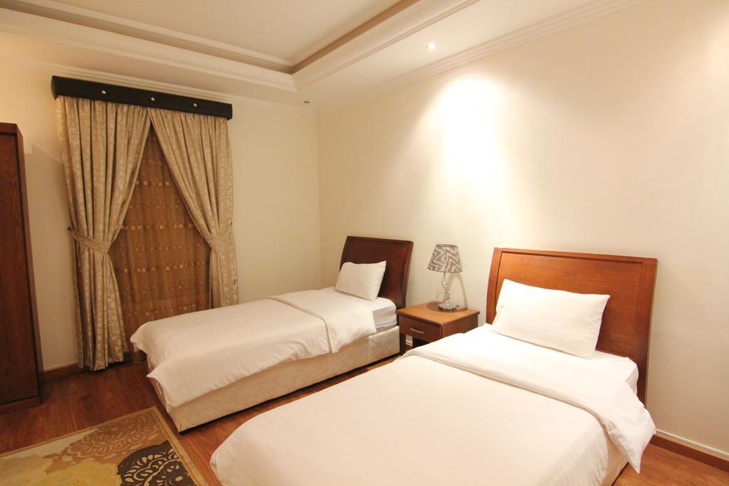 Towlan Hotel Suites 1 Riad Habitación foto